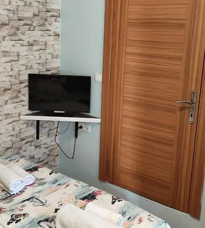 Lavinya * Kuşadası